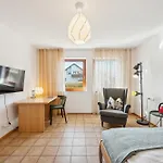 Gaestehaus Hartwig فندق *